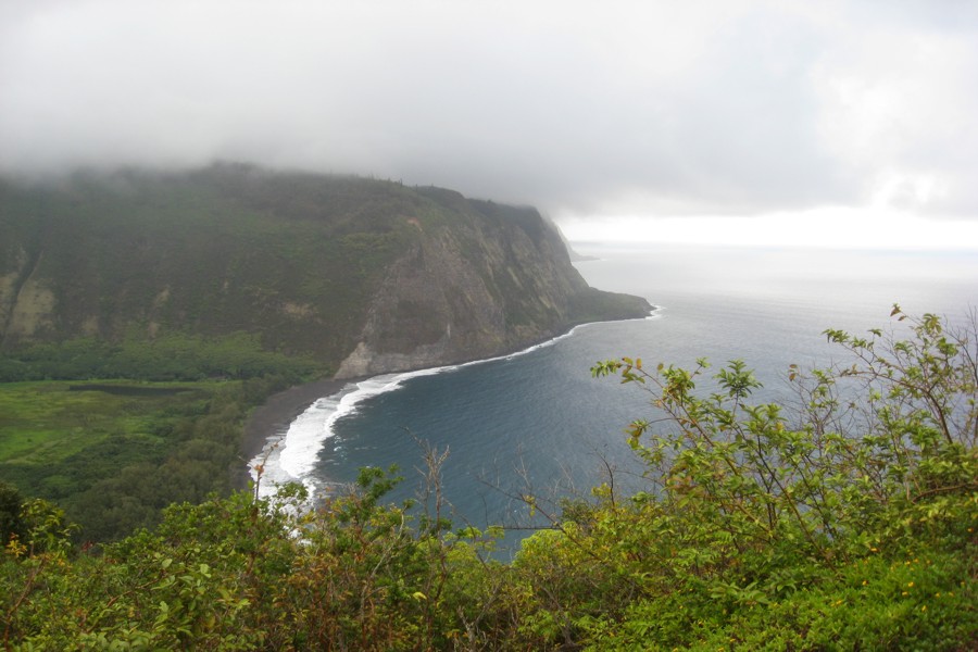 ../image/waipi'o valley lookout 1.jpg